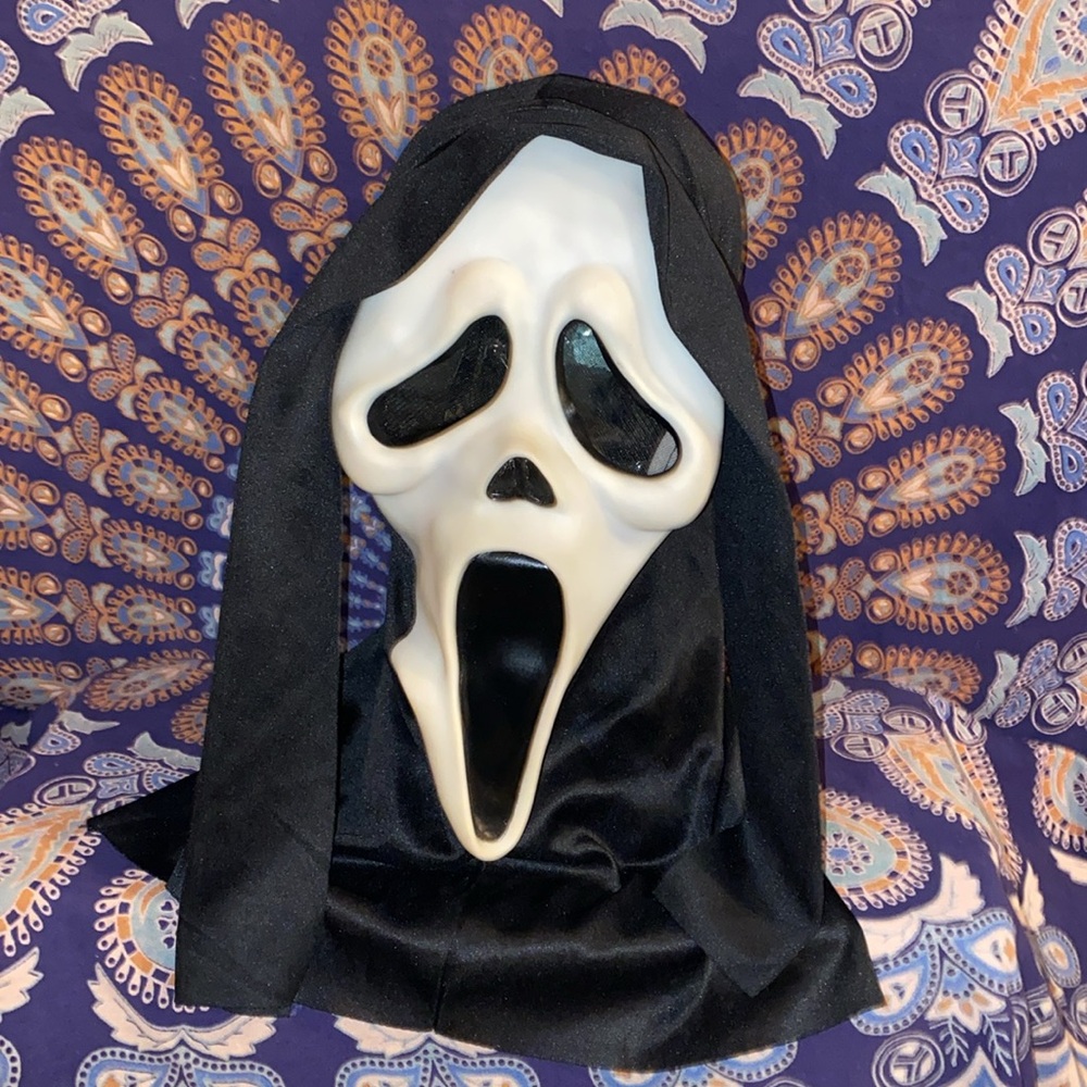 Vintage Scream Ghostface Mask. Easter Unlimited. OS
